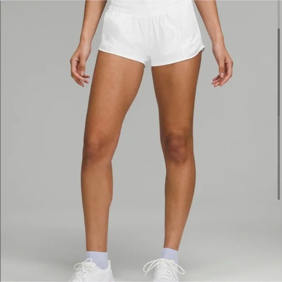Lululemon Athletica White Athletic Shorts Lightweight Curved Hem - Picture 2 of 3